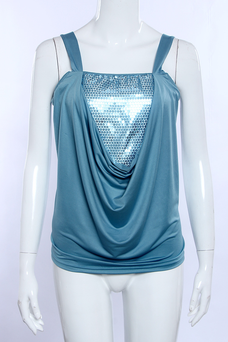 W25032-2 Chic Slim Fit Cami Top in Sequin Panel Front